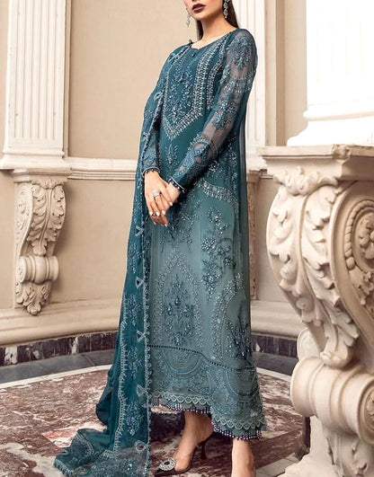 - 28 %   Heavy Embroidered 2-Tone Chiffon Wedding Dress with Luxury Handwork Design