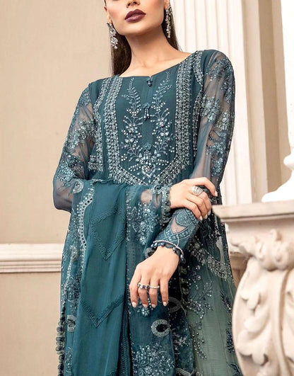 - 28 %   Heavy Embroidered 2-Tone Chiffon Wedding Dress with Luxury Handwork Design